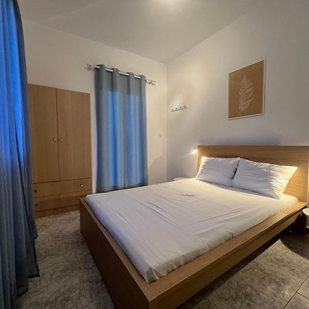 Pebble Apartments Marathiás Dış mekan fotoğraf