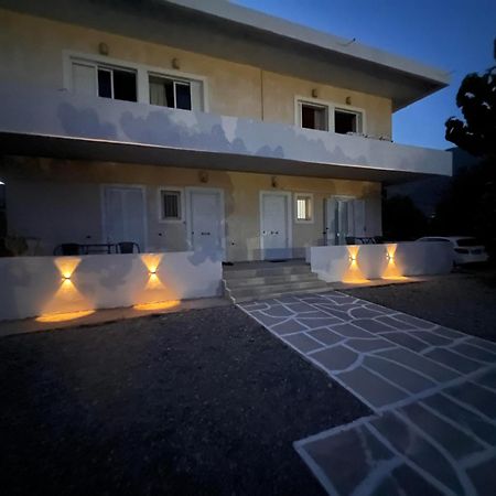 Pebble Apartments Marathiás Dış mekan fotoğraf